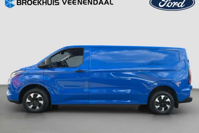 Ford E-Transit Custom (2026) thumbnail 6
