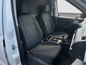 Ford Transit Connect (2024) thumbnail 9