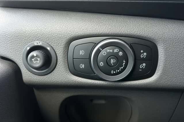 Ford Transit (2024) thumbnail 17