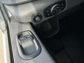 Ford Transit (2024) thumbnail 18