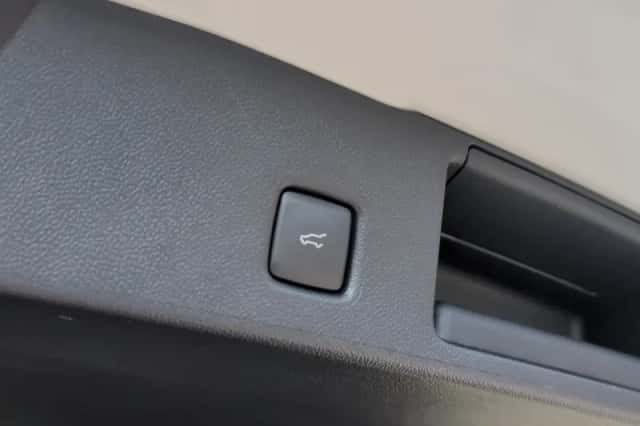 Ford Kuga (2026) thumbnail 35