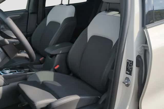 Ford Kuga (2026) thumbnail 9