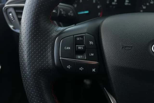 Ford Fiesta (2021) thumbnail 14
