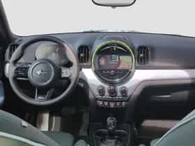 MINI Countryman (2023) thumbnail 2