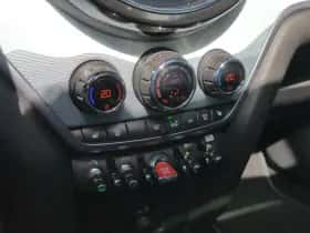 MINI Countryman (2023) thumbnail 25
