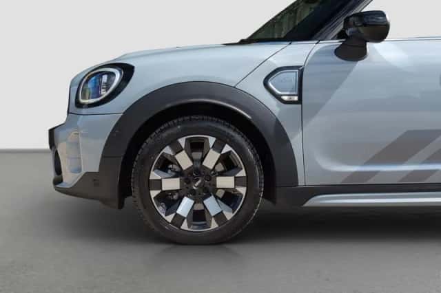 MINI Countryman (2023) thumbnail 7