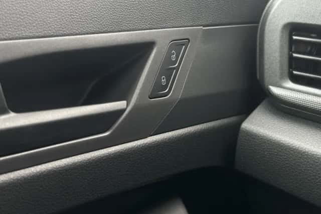 Ford Transit Connect (2026) thumbnail 18
