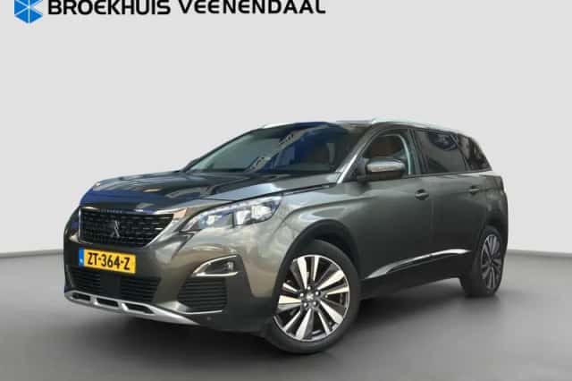 Peugeot 5008 (2019) thumbnail 1
