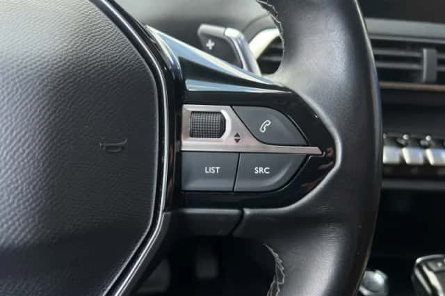 Peugeot 5008 (2019) thumbnail 14