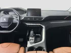 Peugeot 5008 (2019) thumbnail 19