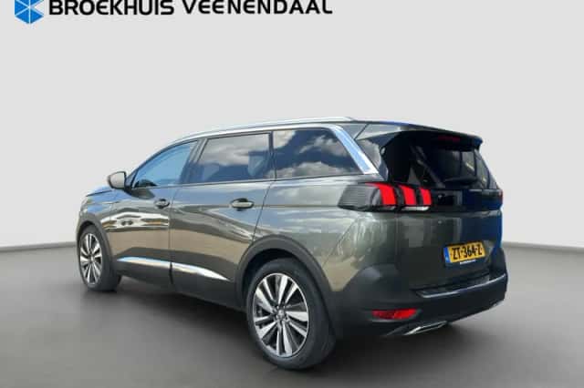 Peugeot 5008 (2019) thumbnail 3