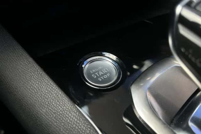 Peugeot 5008 (2019) thumbnail 22