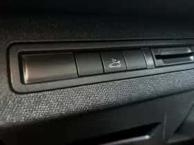 Peugeot 5008 (2019) thumbnail 23