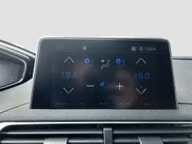 Peugeot 5008 (2019) thumbnail 31