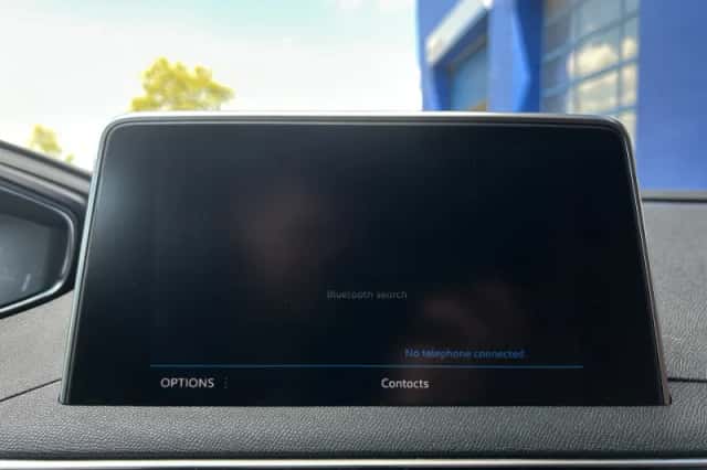Peugeot 5008 (2019) thumbnail 32
