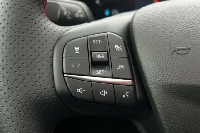Ford Kuga (2026) thumbnail 15