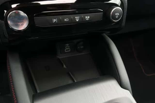 Ford Kuga (2026) thumbnail 24