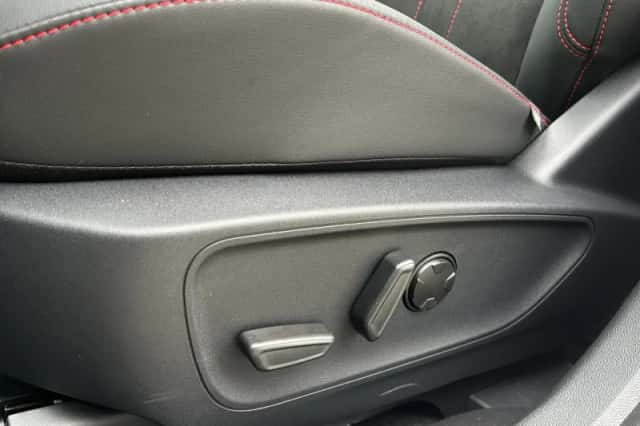 Ford Kuga (2026) thumbnail 10