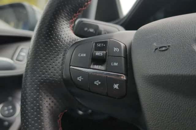 Ford Fiesta (2021) thumbnail 13