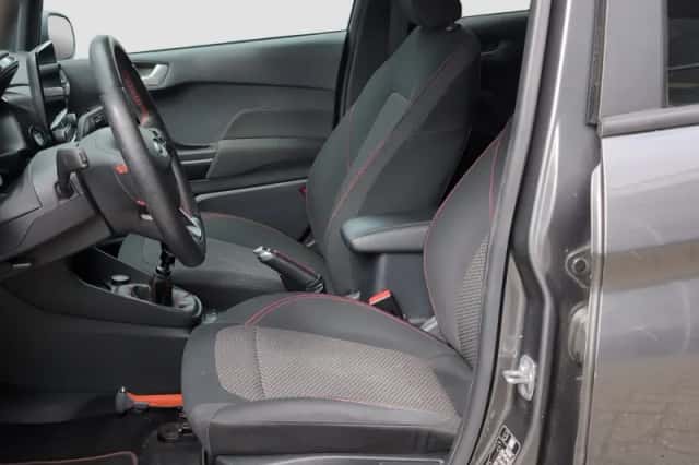 Ford Fiesta (2021) thumbnail 8