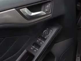 Ford Focus (2020) thumbnail 18