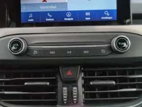 Ford Focus (2020) thumbnail 23