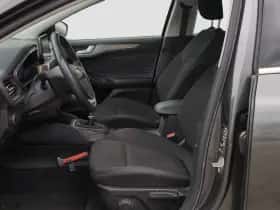 Ford Focus (2020) thumbnail 8