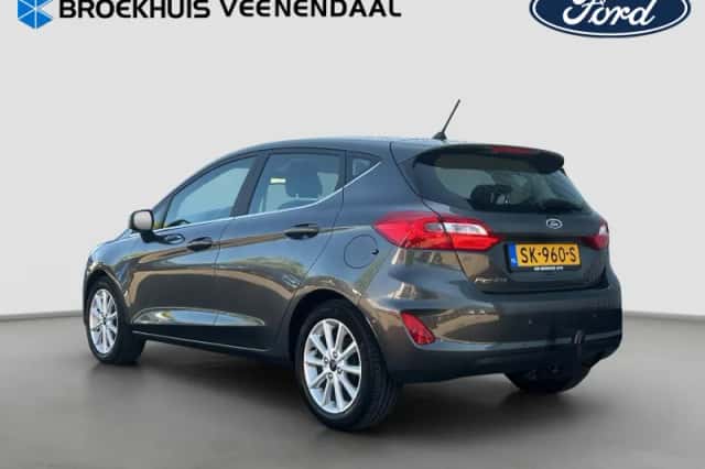 Ford Fiesta (2018) thumbnail 3