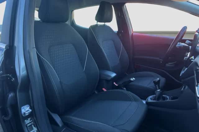 Ford Fiesta (2018) thumbnail 9