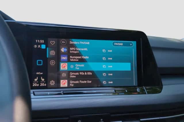 Volkswagen Golf (2020) thumbnail 31
