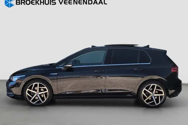 Volkswagen Golf (2020) thumbnail 6