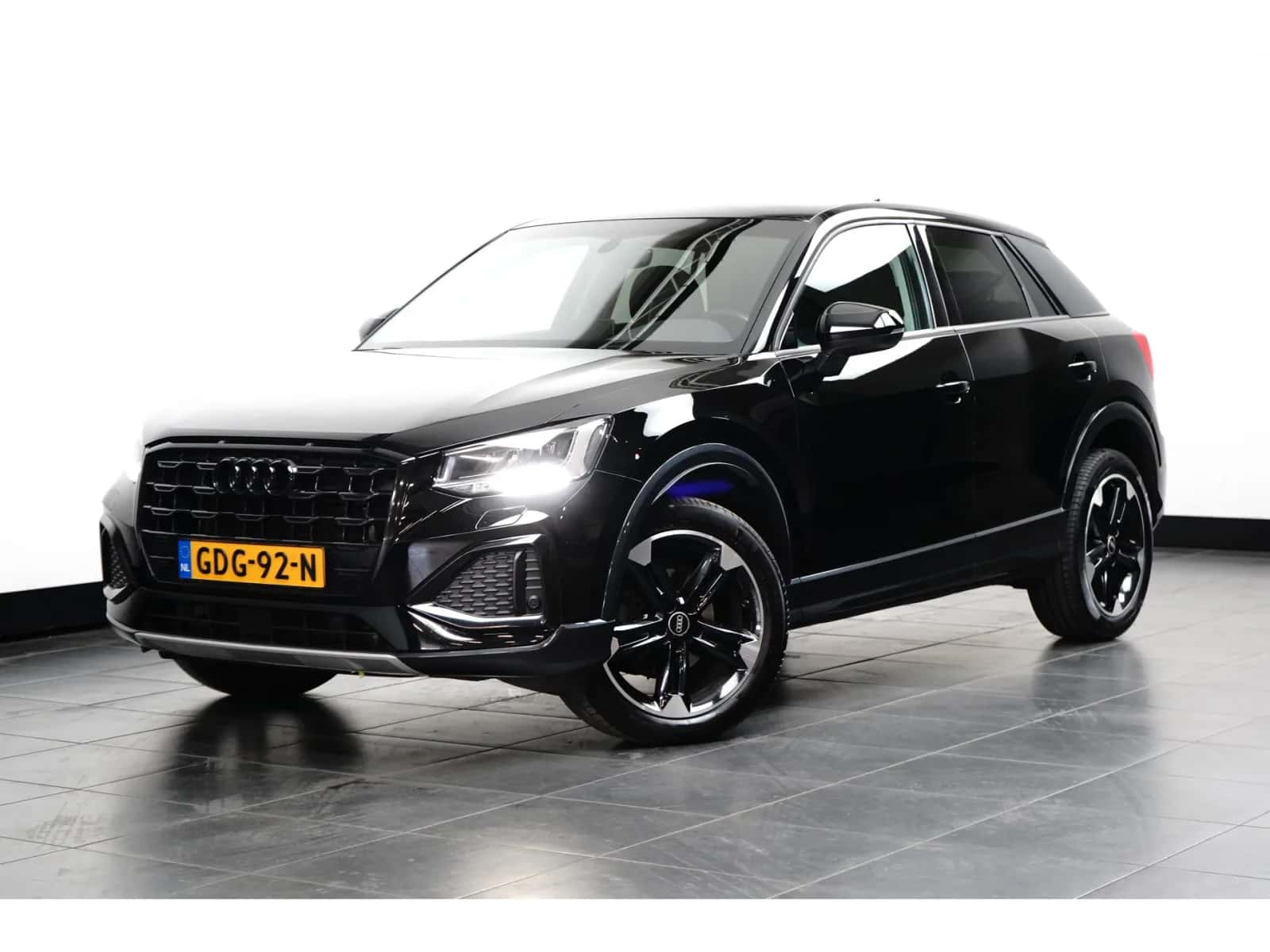 Audi Q2 (2023) — foto 1