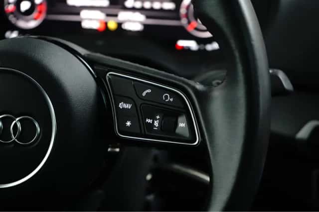 Audi Q2 (2023) thumbnail 13
