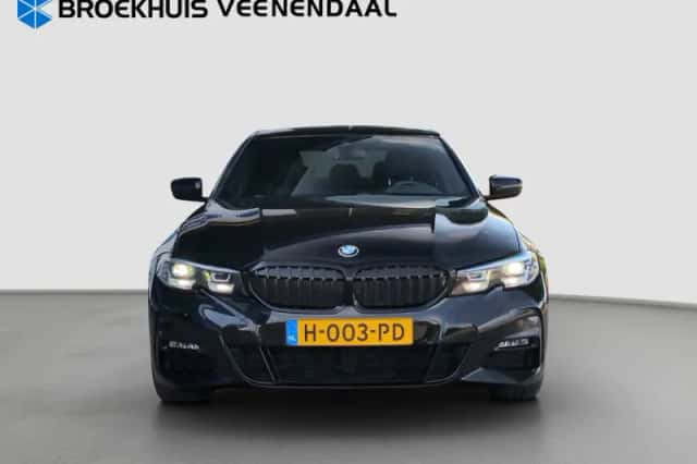 BMW 3-Serie (2020) thumbnail 4