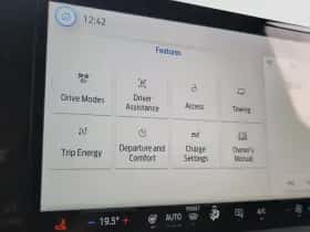 Ford E-Transit Courier (2026) thumbnail 27