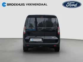 Ford E-Transit Courier (2026) thumbnail 5