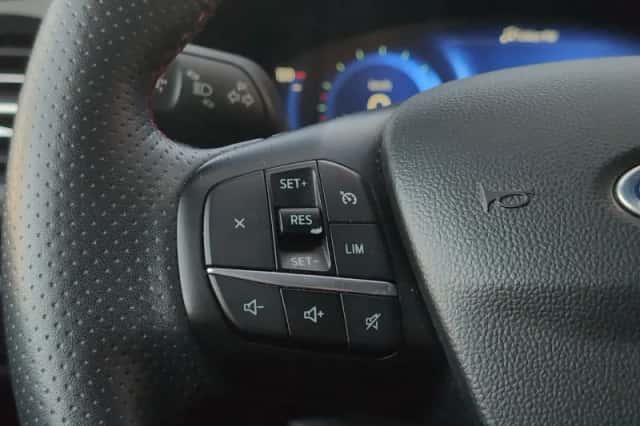 Ford Kuga (2020) thumbnail 14