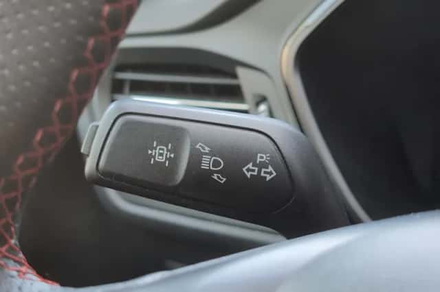 Ford Kuga (2020) thumbnail 16