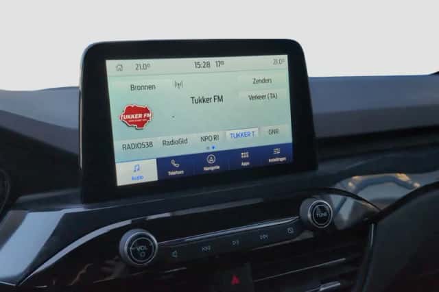 Ford Kuga (2020) thumbnail 23