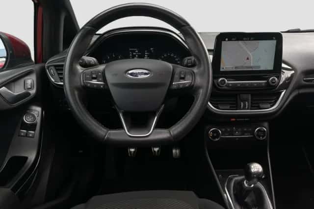 Ford Fiesta (2018) thumbnail 2