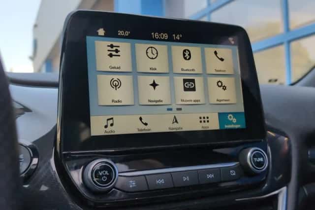 Ford Fiesta (2018) thumbnail 26