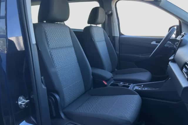 Ford Grand Tourneo Connect (2025) thumbnail 9