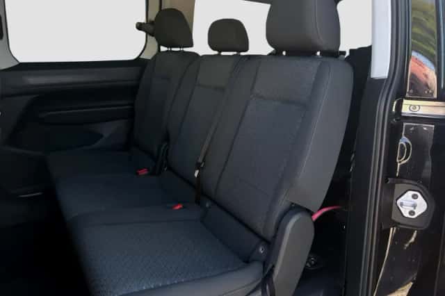 Ford Grand Tourneo Connect (2025) thumbnail 10