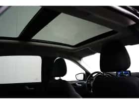 Ford Kuga (2023) thumbnail 11