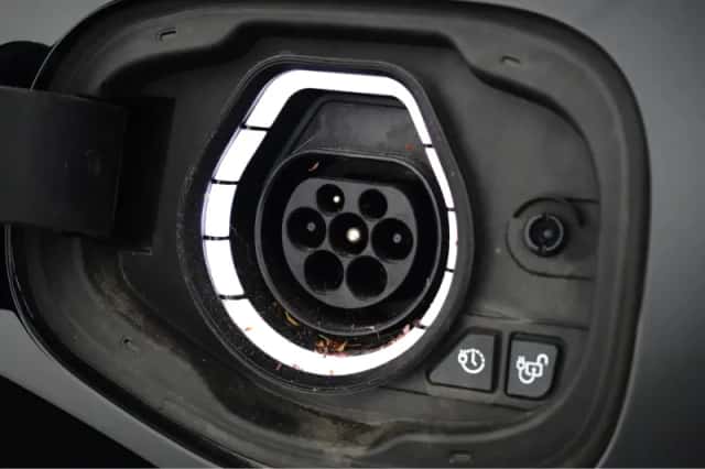 Ford Kuga (2023) thumbnail 17
