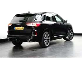 Ford Kuga (2023) thumbnail 3