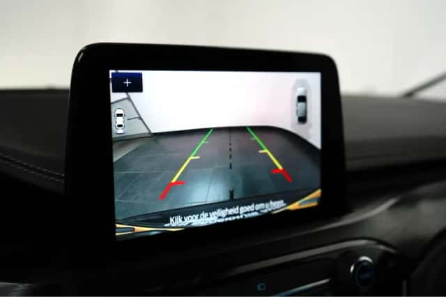 Ford Kuga (2023) thumbnail 29