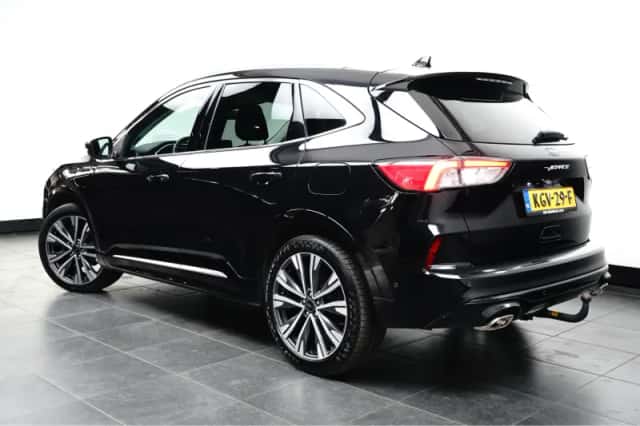Ford Kuga (2023) thumbnail 6