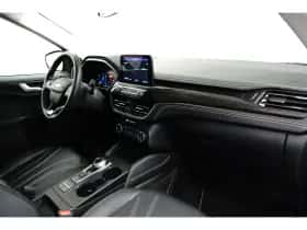 Ford Kuga (2023) thumbnail 9