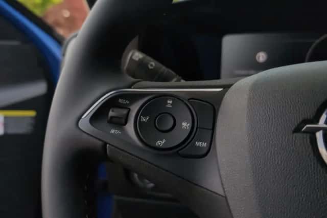 Opel Mokka (2024) thumbnail 10
